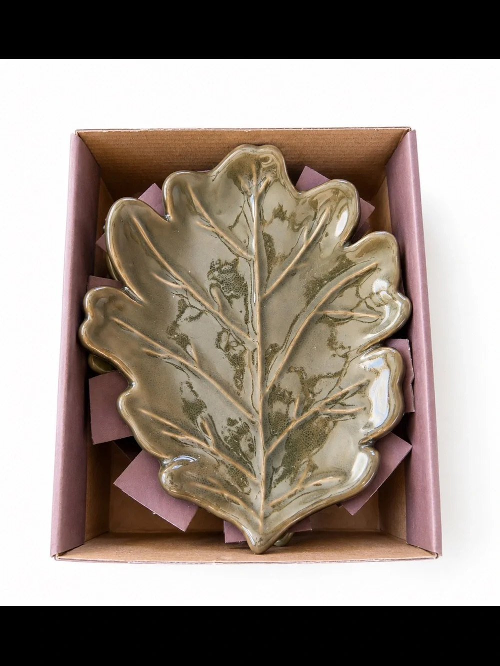 Crate & Barrel B. Eigen Leaf Plates Set of 4 NWOT Made in Portugal Fall Harvest